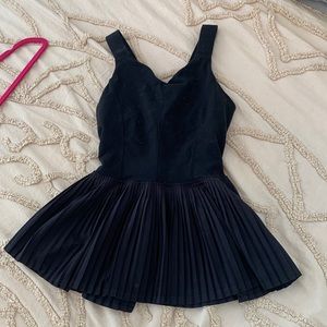 Lululemon pleated tank top